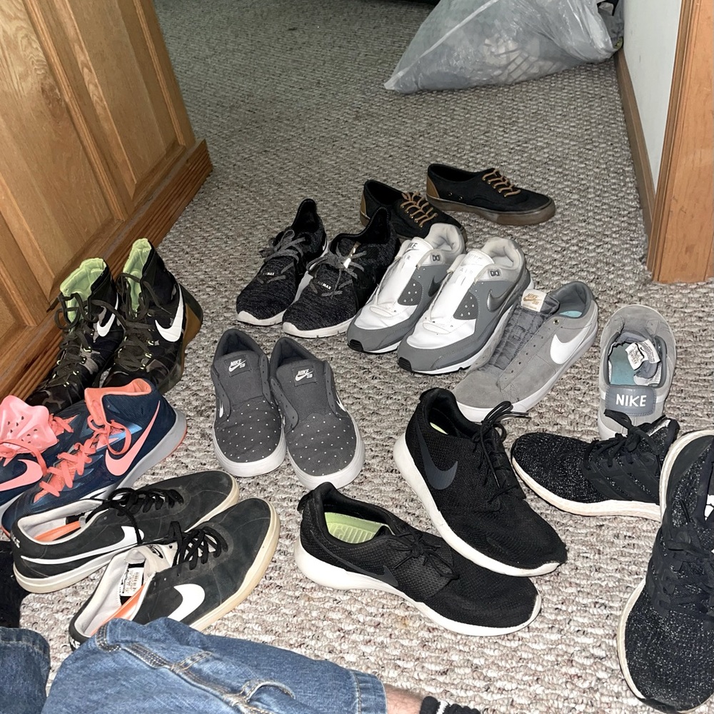Mens shoes